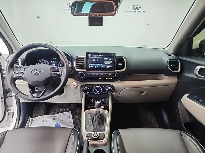 Hyundai Venue