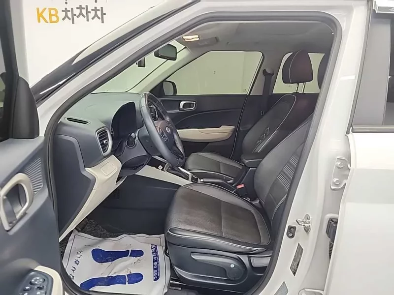 Hyundai Venue