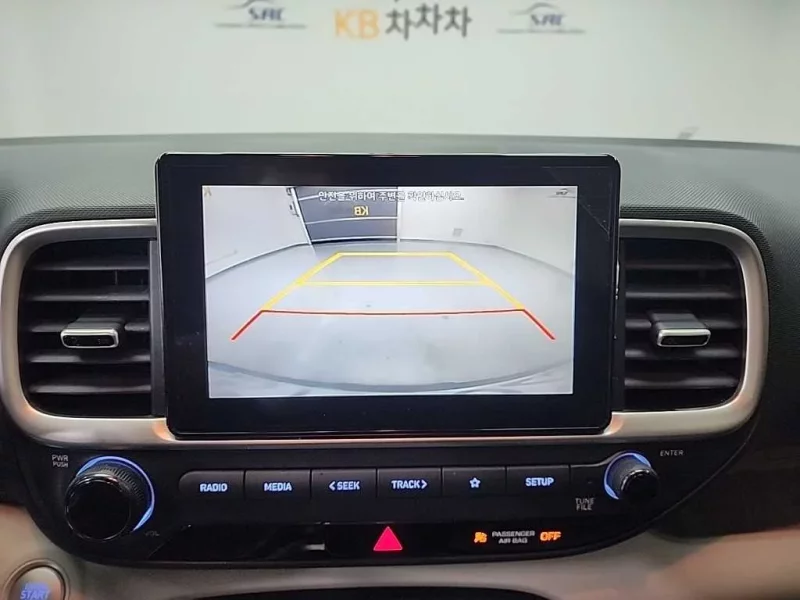 Hyundai Venue