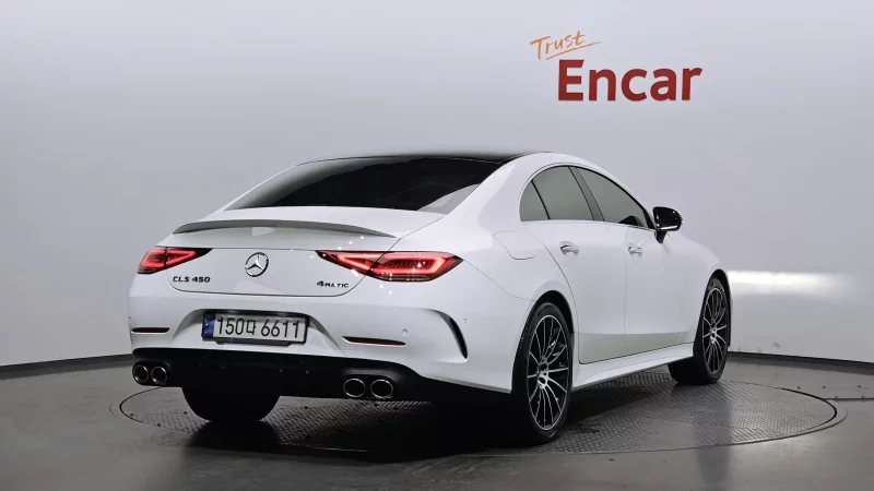 Mercedes-Benz CLS-Class