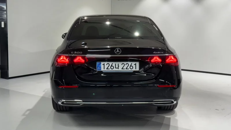 Mercedes-Benz E-Class