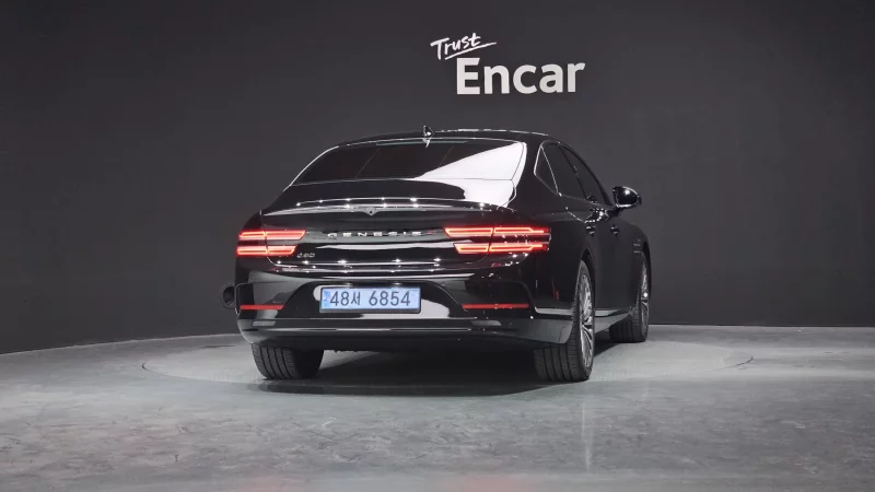 Genesis Electrified G80