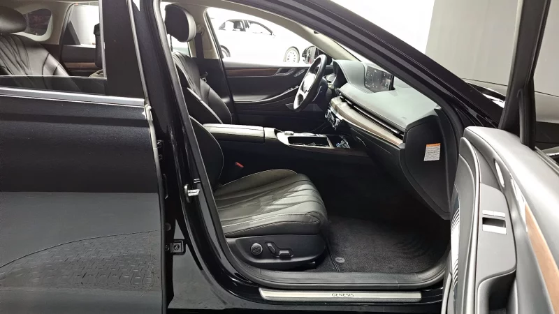 Genesis Electrified G80