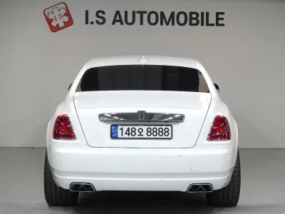 Rolls-Royce GHOST