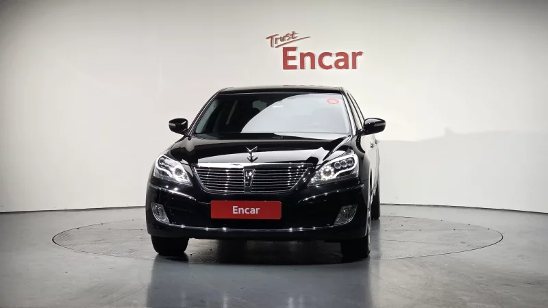 Hyundai Equus