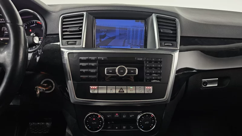 Mercedes-Benz M-class