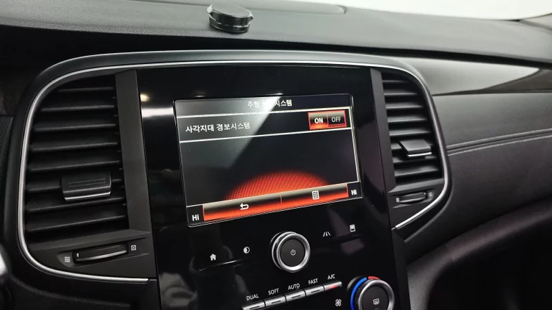 Renault Samsung SM6