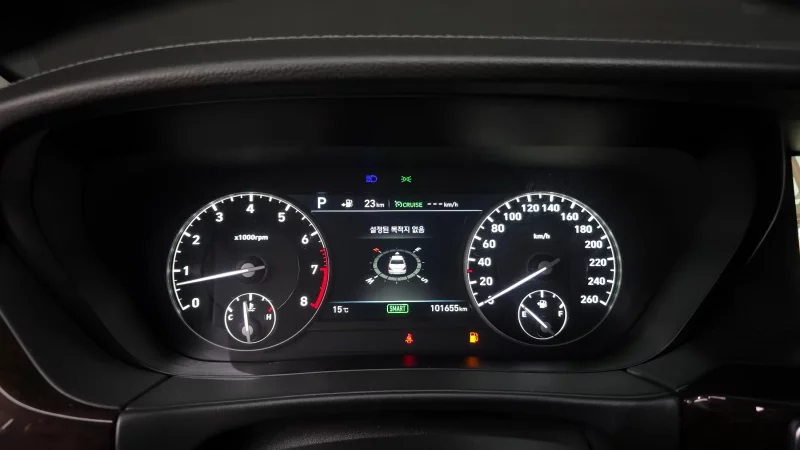 Genesis EQ900