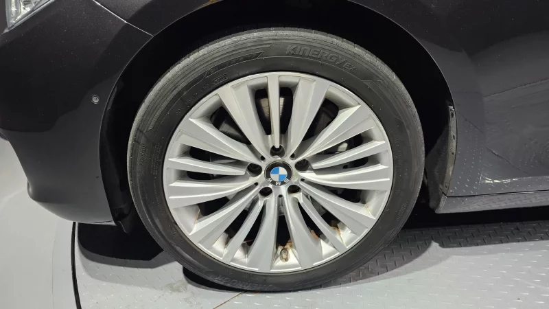 BMW 5-Series Gran Turismo