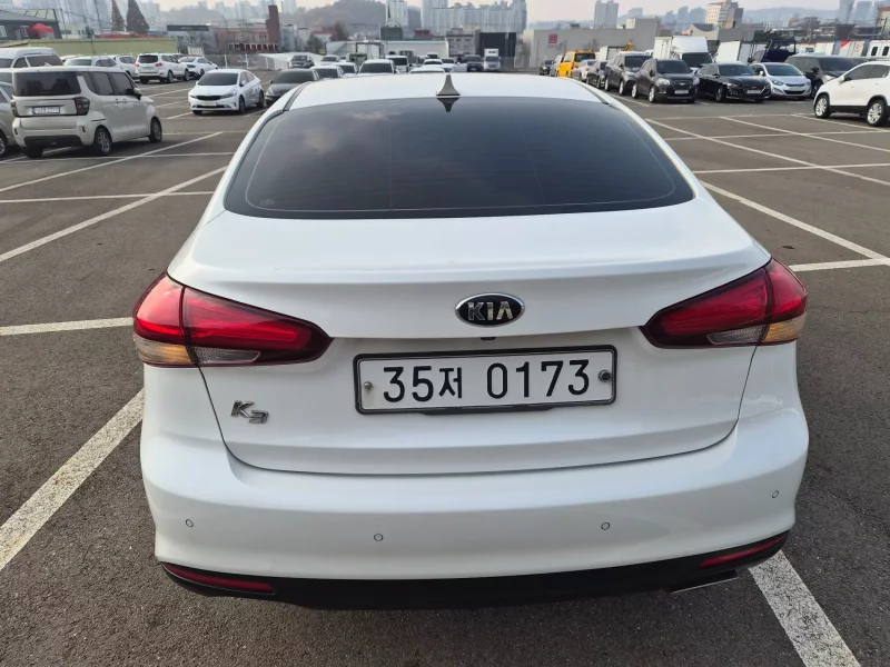 Kia K3