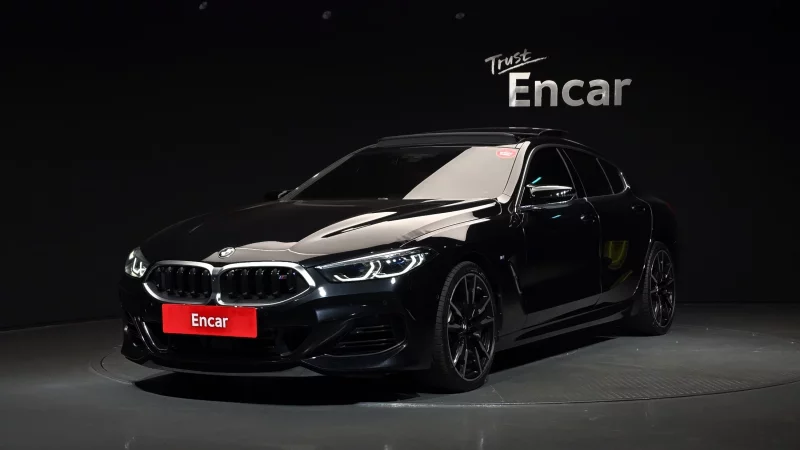 BMW 8-Series