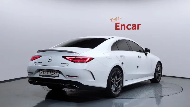 Mercedes-Benz CLS-Class