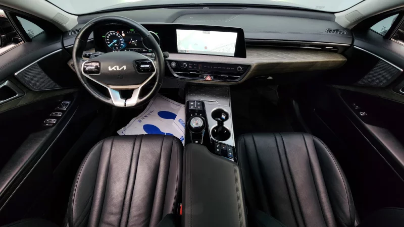 Kia K8