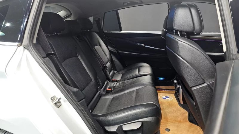 BMW 5-Series Gran Turismo