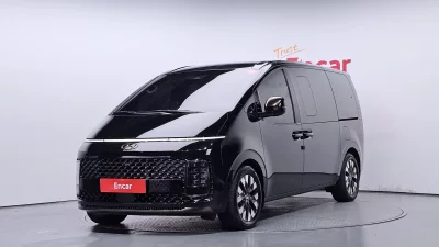 Hyundai Staria
