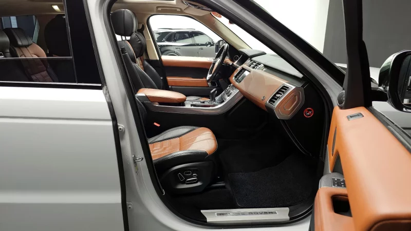 Land Rover RANGE ROVER SPORT