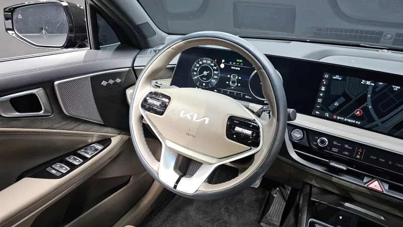Kia K8