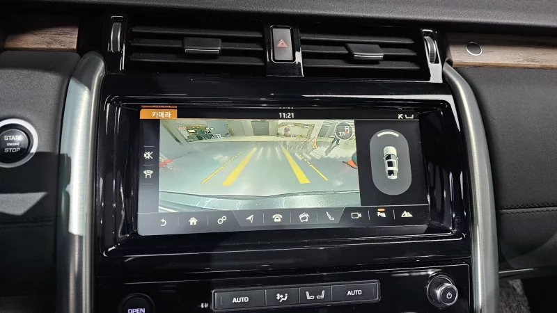 Land Rover DISCOVERY