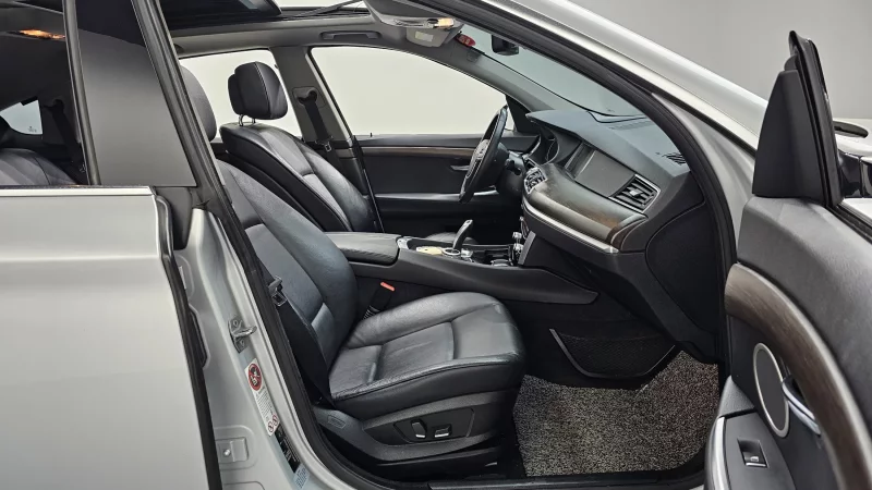 BMW 5-Series Gran Turismo