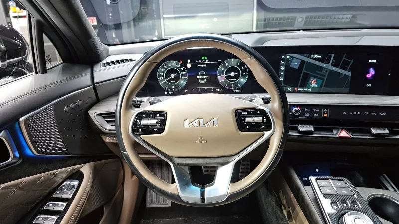 Kia K8