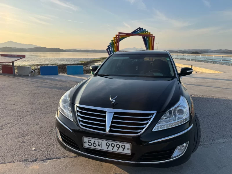 Hyundai Equus