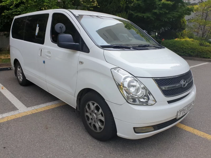 Hyundai Grand Starex