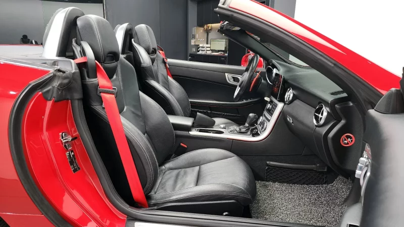 Mercedes-Benz SLK-Class