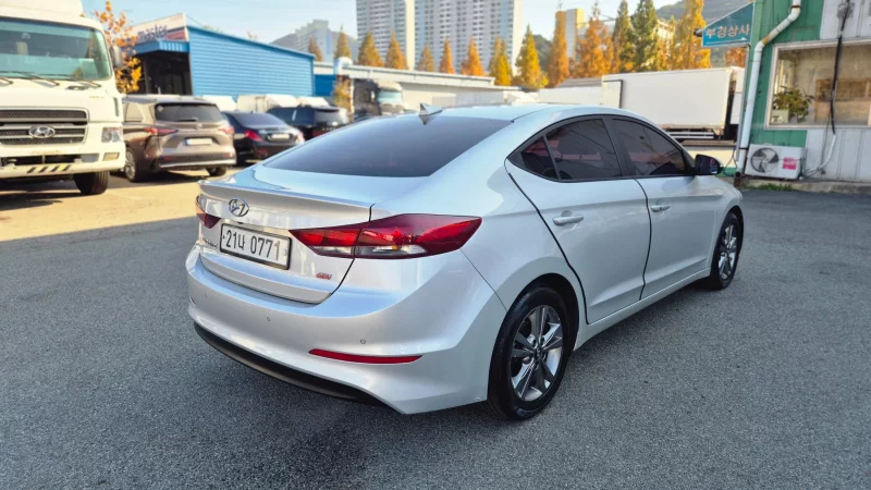 Hyundai AVANTE