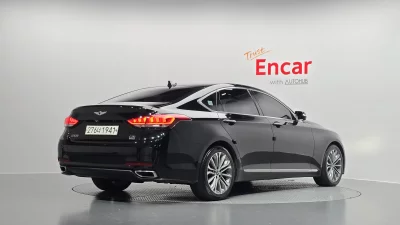 Hyundai Genesis
