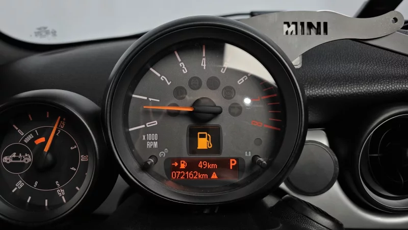 MINI Cooper Convertible