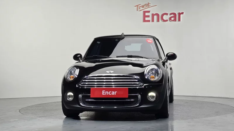 MINI Cooper Convertible