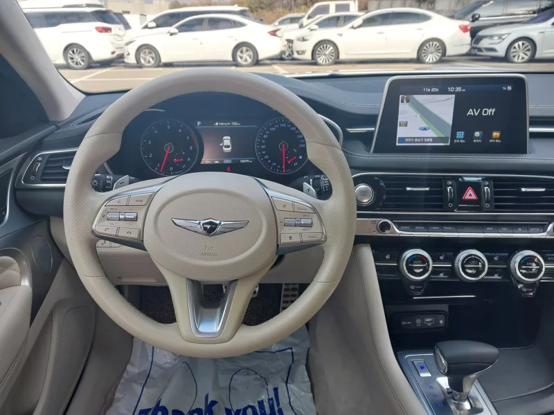 Genesis G70