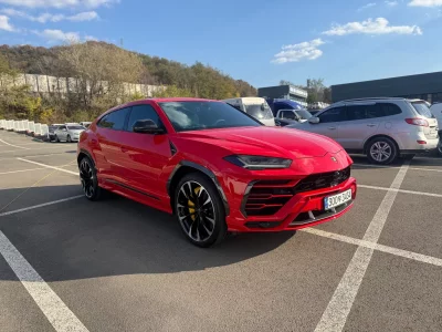 Lamborghini URUS