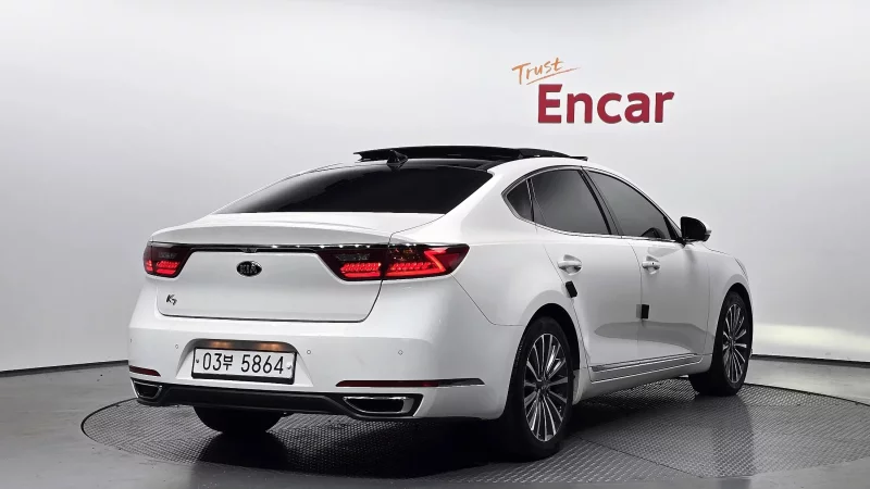 Kia K7