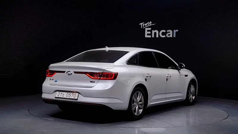 Renault Samsung SM6