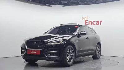 Jaguar F-PACE
