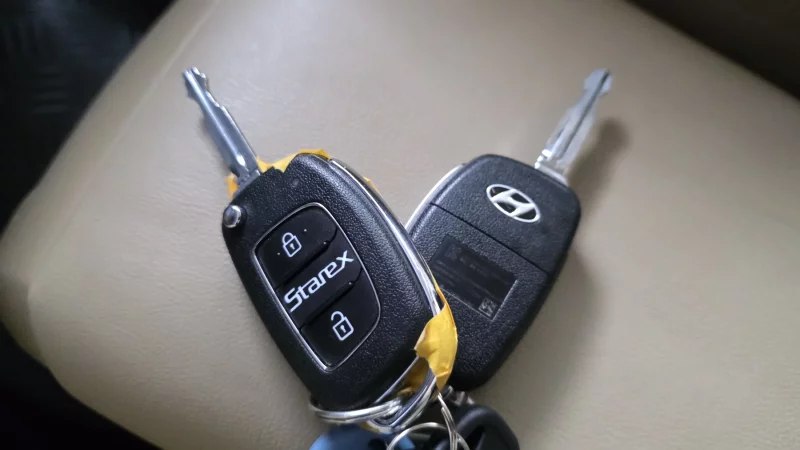Hyundai Starex