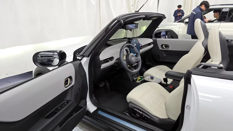 MINI Cooper Convertible