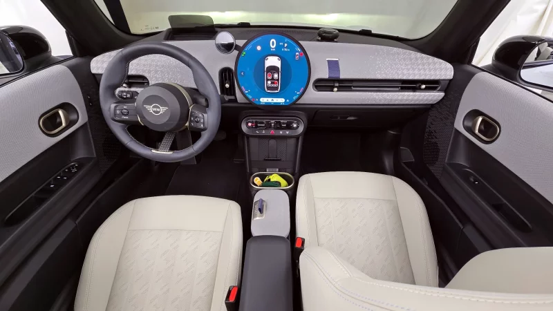 MINI Cooper Convertible