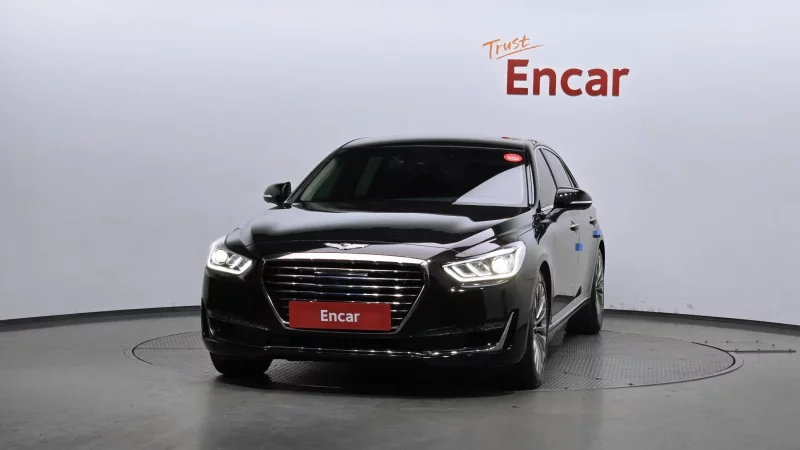 Genesis EQ900