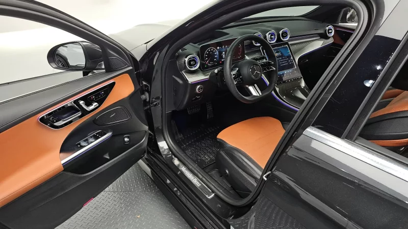 Mercedes-Benz C-Class