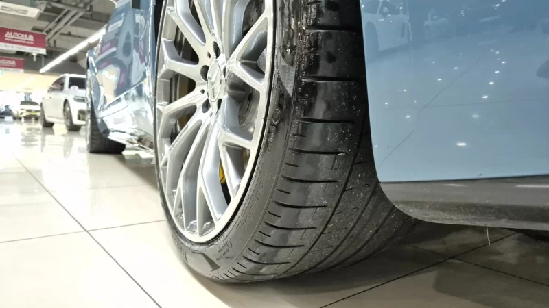 Mercedes-Benz SL-Class