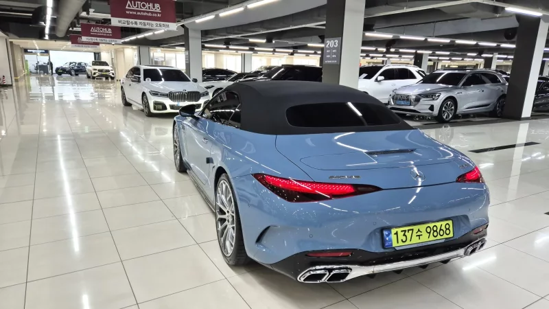 Mercedes-Benz SL-Class