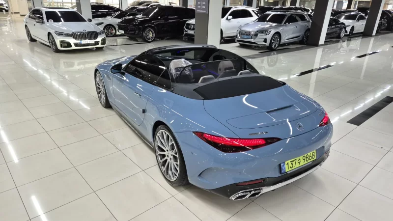 Mercedes-Benz SL-Class