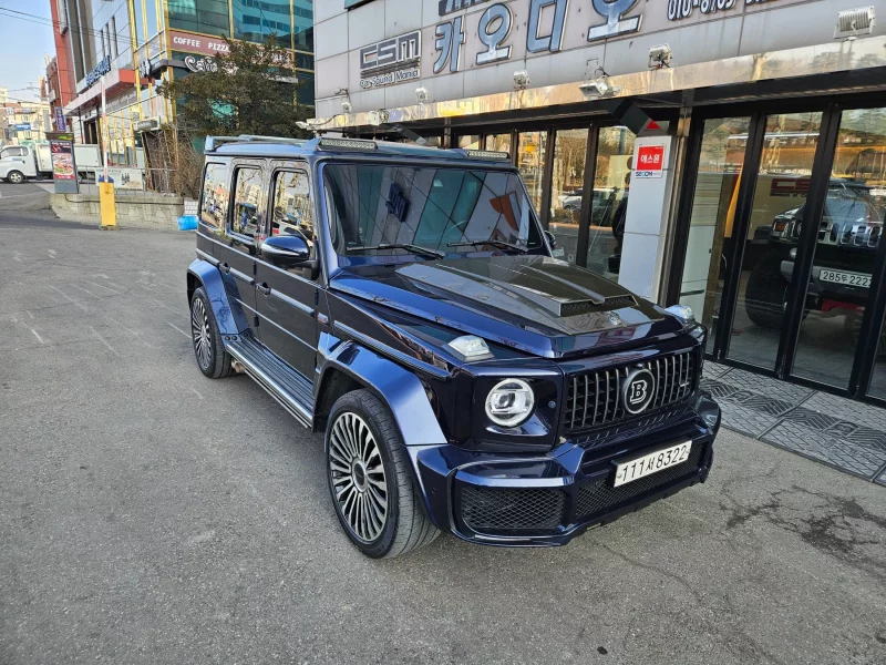 Mercedes-Benz G-Class