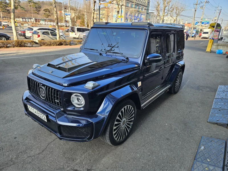 Mercedes-Benz G-Class