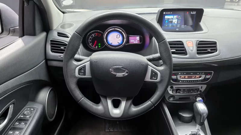 Renault Samsung SM3