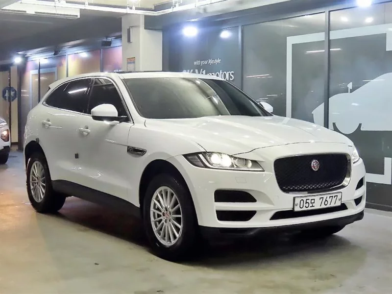 Jaguar F-PACE