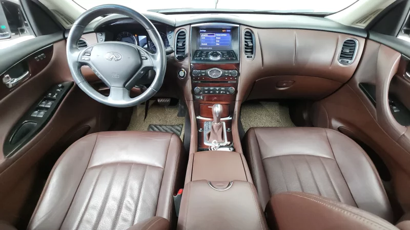 Infiniti QX50