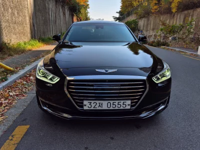 Genesis EQ900